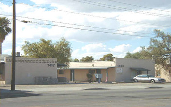 1417 N Alvernon Way in Tucson, AZ - Building Photo - Building Photo