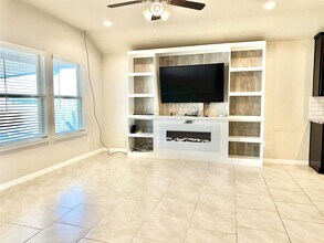 18330 Arcola Bay Ln in Richmond, TX - Foto de edificio - Building Photo