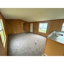 308 Walker Ct in Dillon, SC - Building Photo