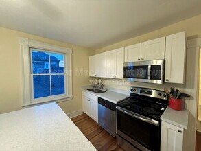 47 Ashley Ave in Charleston, SC - Building Photo - Building Photo