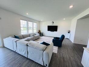 1188 Josie Ln in Hampshire, IL - Building Photo - Building Photo