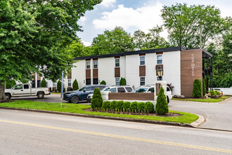 The Metro Apartments in Murfreesboro, TN - Foto de edificio - Building Photo