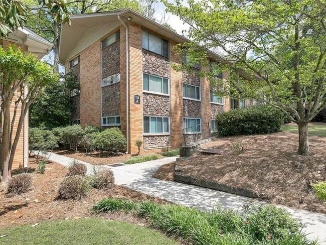 115 Biscayne Dr NW in Atlanta, GA - Building Photo - Building Photo