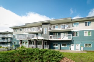 Pine Glen Apartments in Prince George, BC - Building Photo