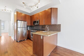 405 4th St in Hoboken, NJ - Building Photo - Building Photo
