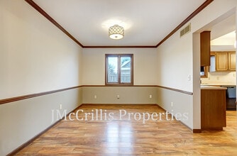 9034 Dunmore Ln in Fort Wayne, IN - Foto de edificio - Building Photo