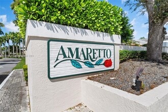 9883 SW 118th Pl in Miami, FL - Building Photo - Building Photo