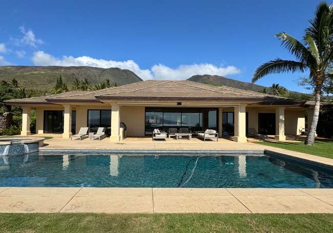 property at 204 Awaiku St