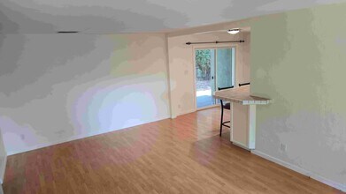 1133 Hughes Ave in Santa Rosa, CA - Building Photo - Building Photo