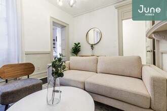 400 W 20th St-Unit -C in New York, NY - Building Photo - Building Photo