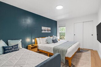 4637 N 8th Pl in Phoenix, AZ - Building Photo - Building Photo