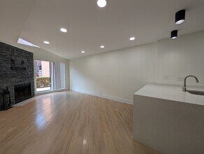 932 W Grace St in Chicago, IL - Building Photo - Building Photo