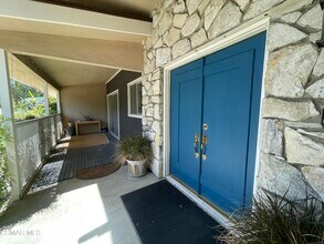 5708 Wilhelmina Ave in Los Angeles, CA - Building Photo - Building Photo