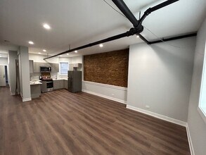 1644 W Fargo Ave in Chicago, IL - Building Photo - Building Photo