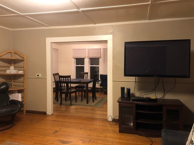 property at 405 W Green St
