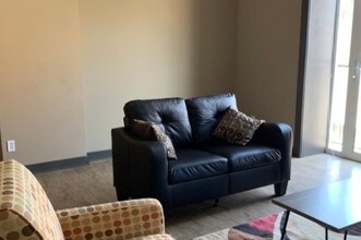 16 N 10th St in Columbia, MO - Building Photo - Building Photo