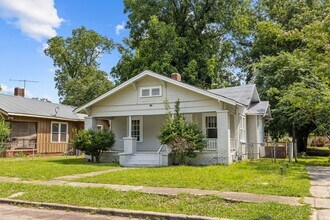 4717 Court S in Birmingham, AL - Foto de edificio - Building Photo