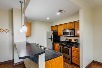 Live South Side in Pittsburgh, PA - Foto de edificio - Interior Photo