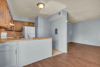 8626 Lane Ave in Raytown, MO - Building Photo - Building Photo