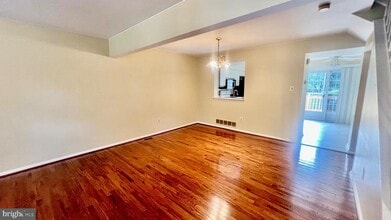 14229 Angelton Terrace in Burtonsville, MD - Building Photo - Building Photo