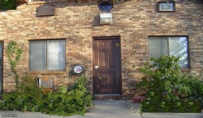 2 Great Gorge Terrace in Vernon, NJ - Building Photo - Building Photo