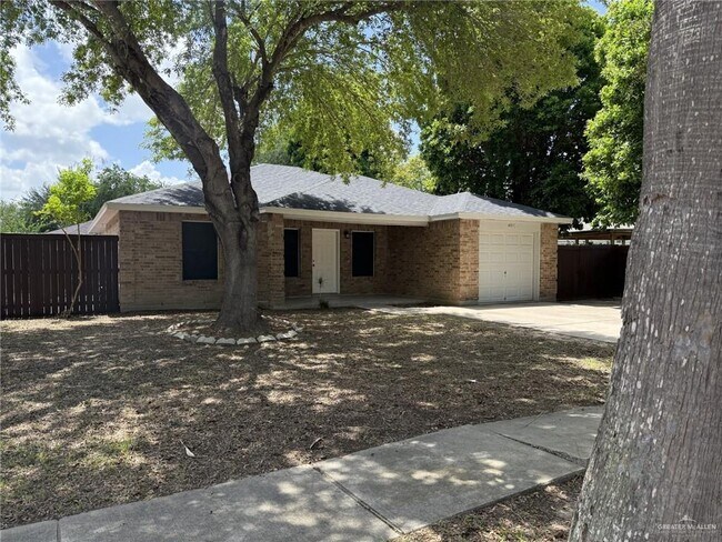 4007 Santa Fabiola St in Mission, TX - Building Photo - Building Photo
