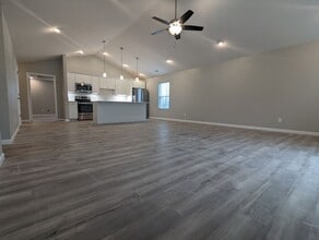 3709 Joy Circle East in Terre Haute, IN - Building Photo - Building Photo