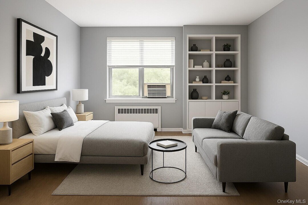 8 Bryant Crescent in White Plains, NY - Building Photo