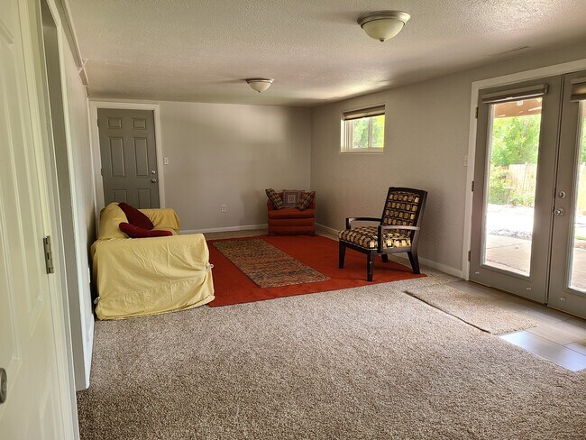 3812 Manchester St, Unit Garden Apartment