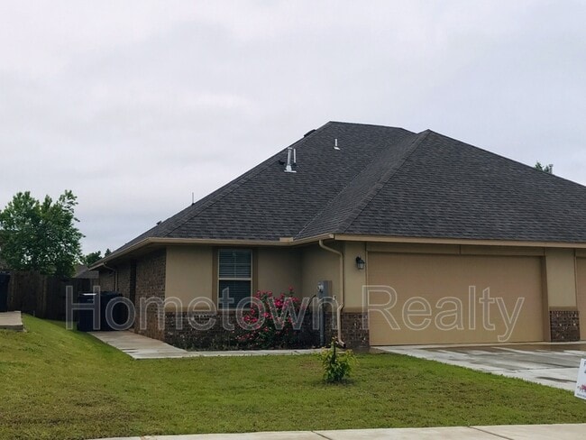 property at 11204 NW 114th St
