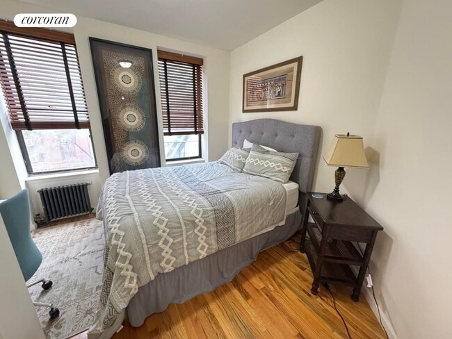 property at 309 W 47th St