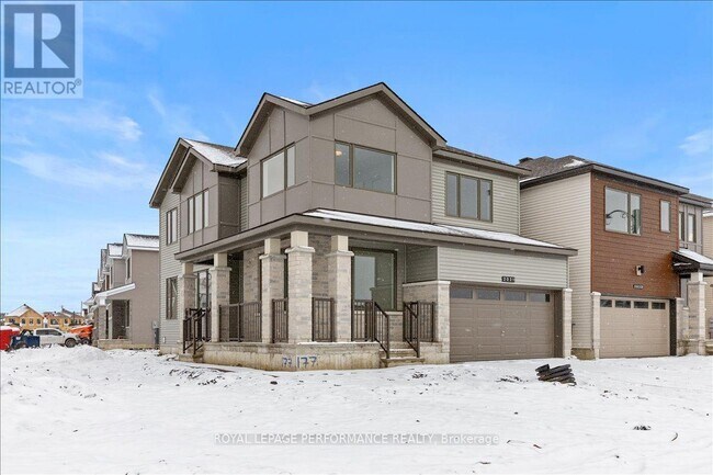2031 Checkerspot Ave in Ottawa, ON - Building Photo - Building Photo