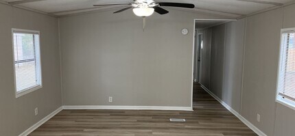 6803 Waters Ave in Savannah, GA - Building Photo - Building Photo