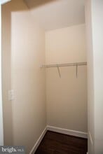 23187 Hampton Oak Ter in Brambleton, VA - Building Photo - Building Photo