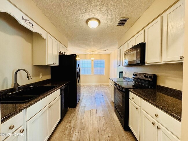 163 Lauren Ln in Panama City, FL - Building Photo - Building Photo