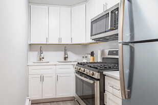 Balsam Village in Ozone Park, NY - Building Photo