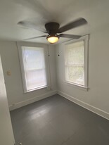 1701 14th St S, Unit 1 in St. Petersburg, FL - Building Photo - Building Photo