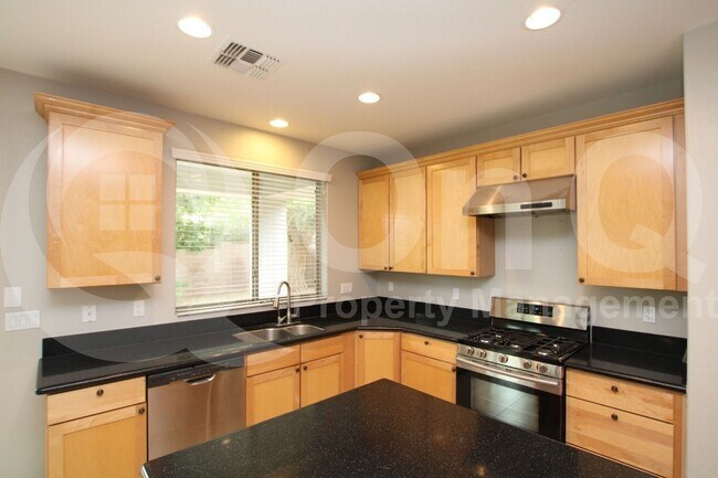 19134 E Lark Dr in Queen Creek, AZ - Building Photo - Building Photo