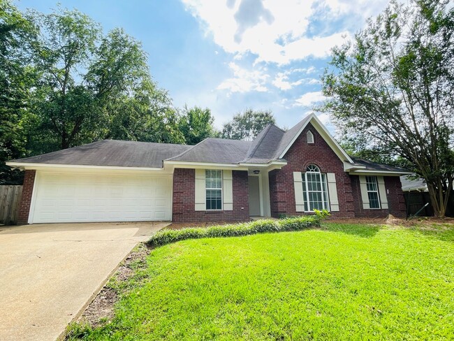 property at 2112 Harris Dr