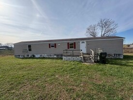 145-209 Galilee Rd in Tompkinsville, KY - Building Photo