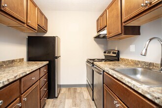 Nob Hill Apartments in Syracuse, NY - Building Photo - Interior Photo