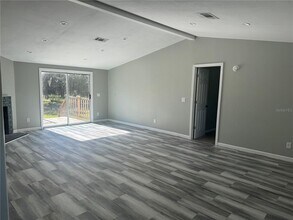 31326 Tyndall Rd in Wesley Chapel, FL - Building Photo - Building Photo