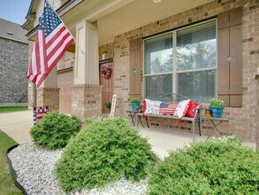 1304 Decatur Ct in Leander, TX - Building Photo - Building Photo