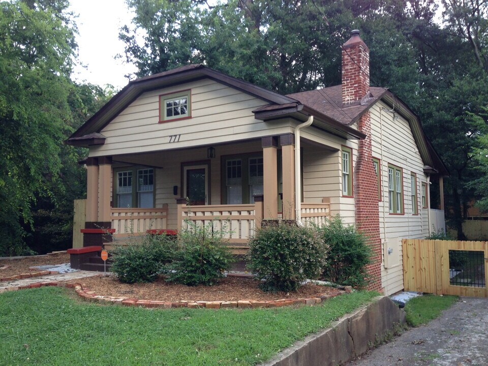 771 Elbert St SW in Atlanta, GA - Building Photo