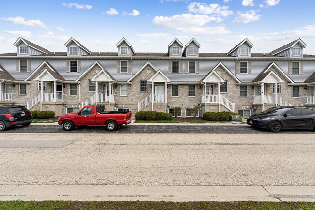 property at 412 N Grainger Ln