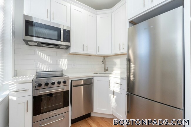 175 Hemenway St in Boston, MA - Foto de edificio - Building Photo