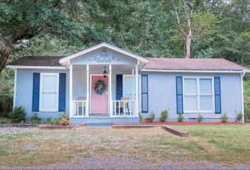 102 Herron Dr in Tupelo, MS - Building Photo