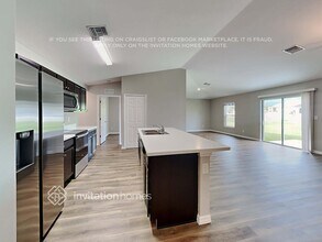 241 NW 15th Pl in Cape Coral, FL - Building Photo - Building Photo