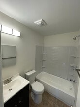 122 S Shenandoah Ave in Front Royal, VA - Building Photo - Building Photo