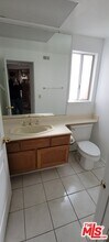 12023 Stone Gate Way in Los Angeles, CA - Building Photo - Building Photo